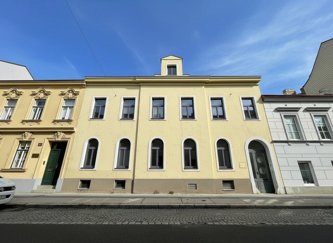 Vienna, Wien, Austria 5 - 17030457