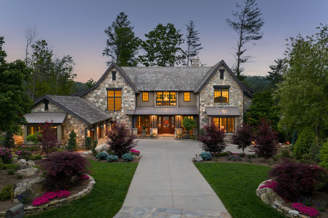 House in Asheville, North Carolina, United States 1 - 17860066
