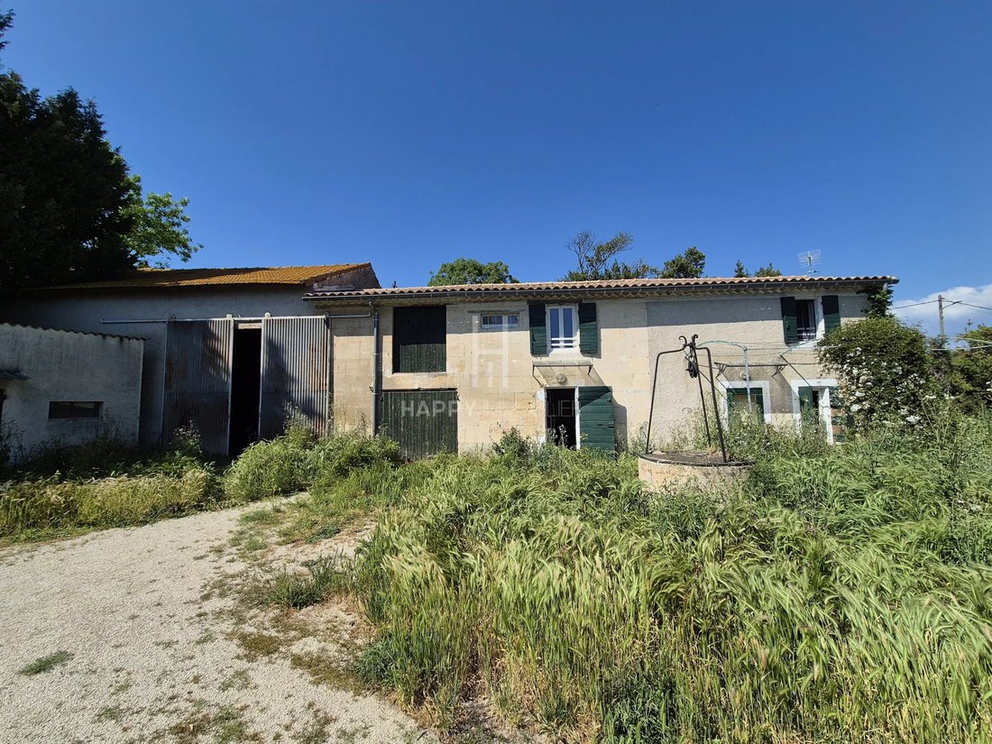 Country House in Arles, Provence-Alpes-Côte d'Azur, France 2 - 17859173