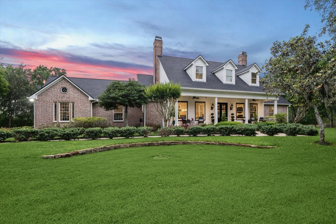House in Rosharon, Texas, United States 3 - 17859786