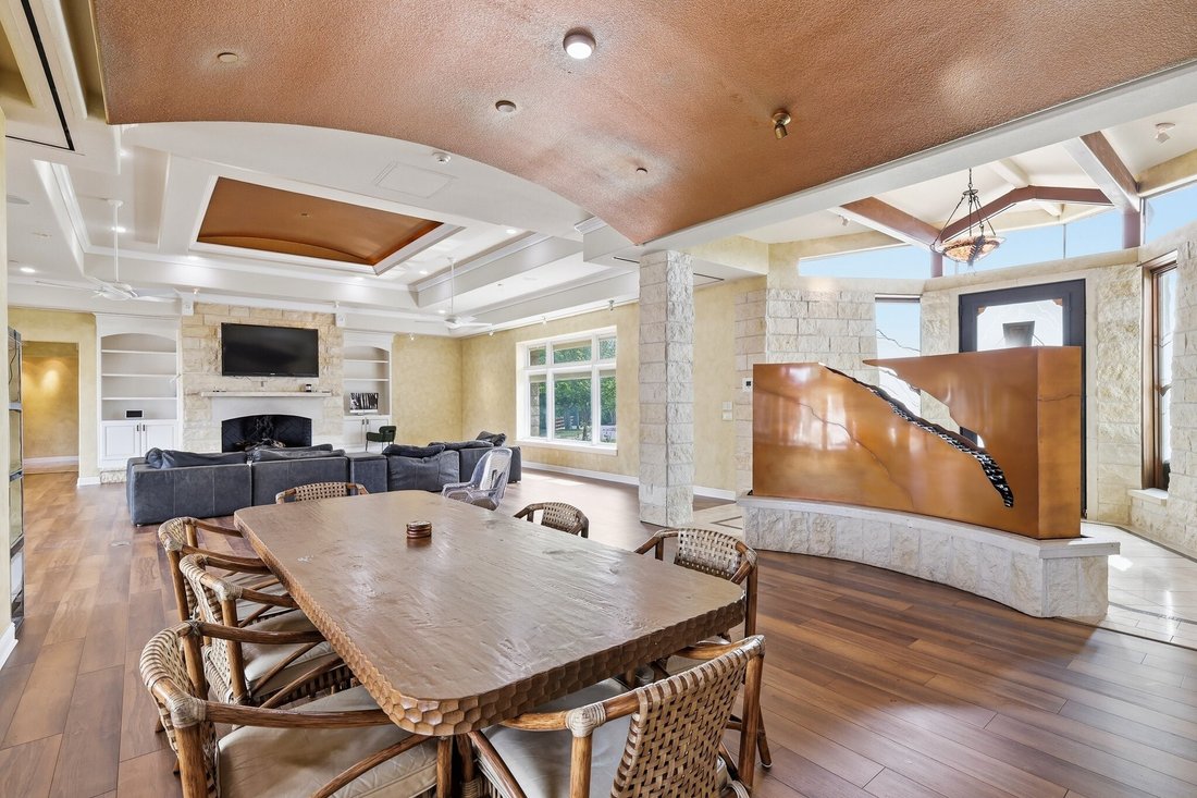 House in Denton, Texas, United States 4 - 17859561