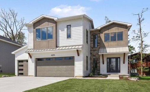 House in East Grand Rapids, Michigan, United States 1