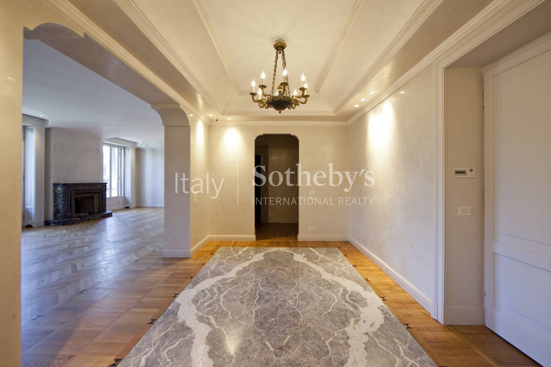 Apartment in Garibaldi - Porta Venezia, Milan, Lombardy 3 - 17859216