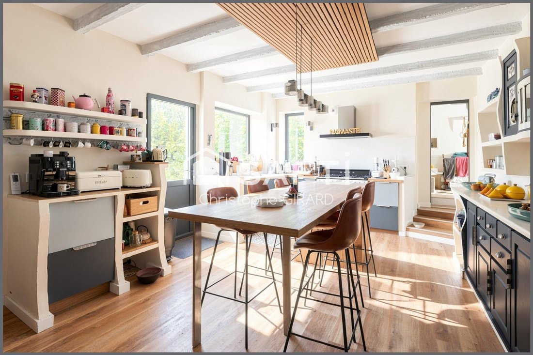 House in Bonnieux, Provence-Alpes-Côte d'Azur, France 5 - 17860499