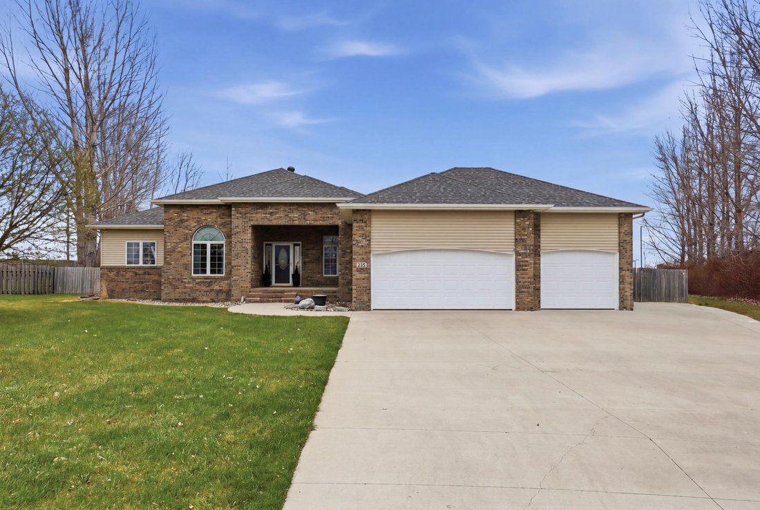 House in Oxbow, North Dakota, United States 2 - 17859758