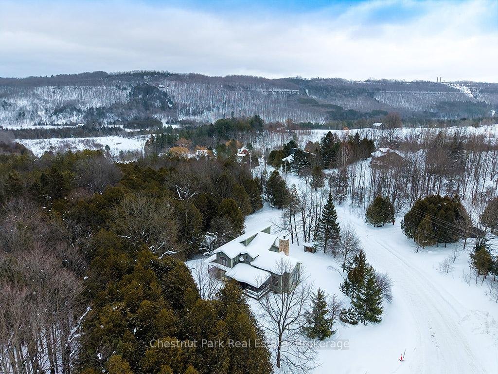 House in Markdale, Ontario, Canada 4 - 17225421
