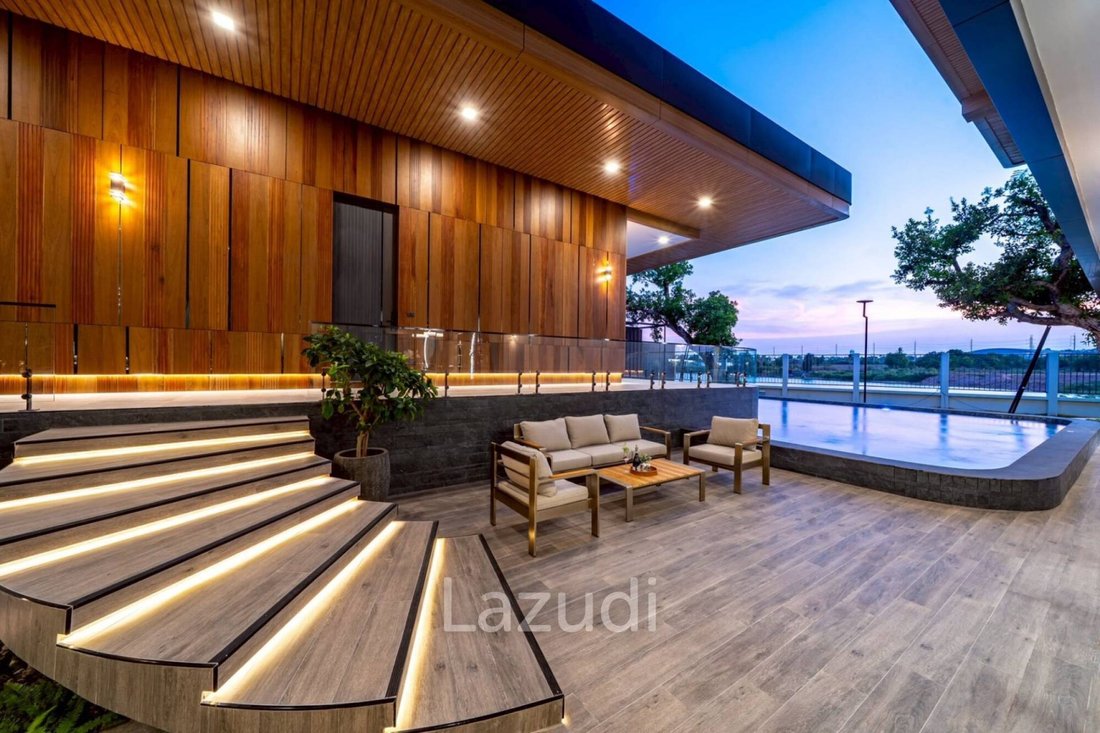 Villa in Pattaya City, Chon Buri, Thailand 1 - 17859239