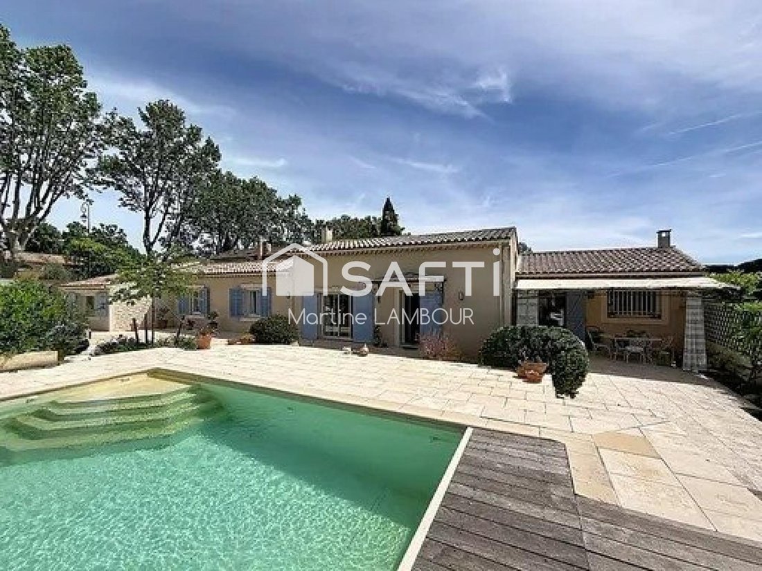 House in Paradou, Provence-Alpes-Côte d'Azur, France 1 - 17860514