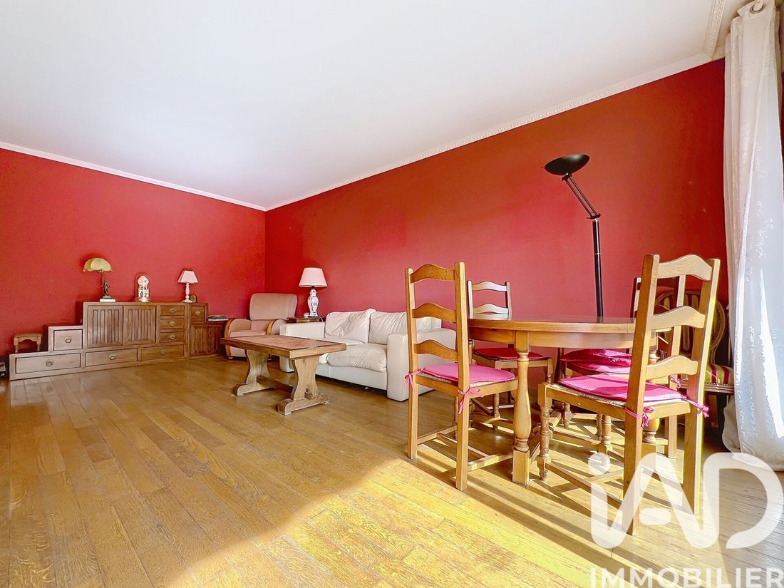 Apartment in Grenier–Point du Jour, Boulogne-Billancourt, France 2 - 16932528