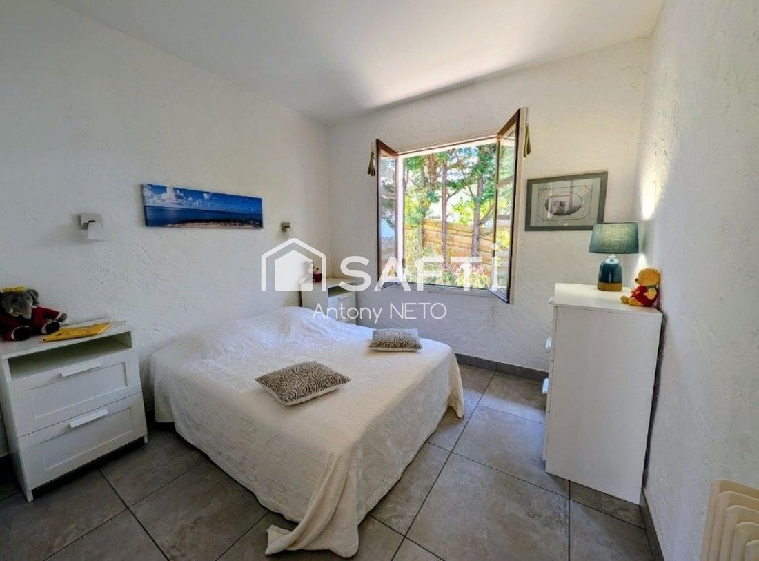 House in Aiguillon, Arcachon, France 2 - 17860503