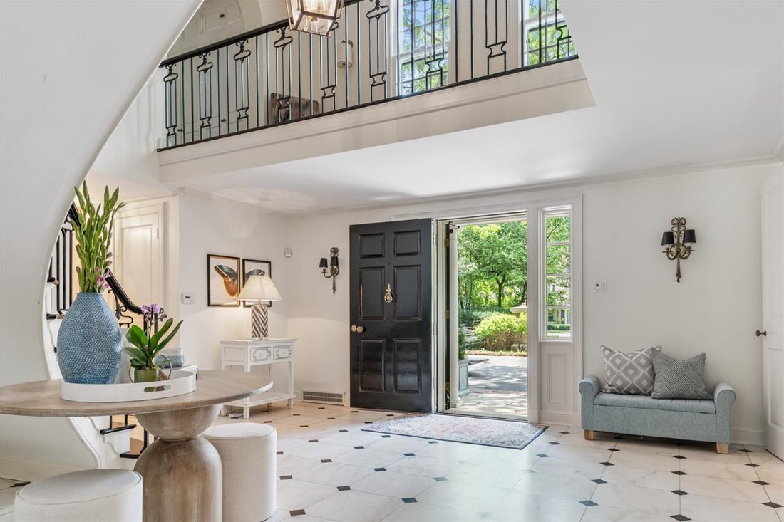 House in Winnetka, Illinois, United States 3 - 17859394