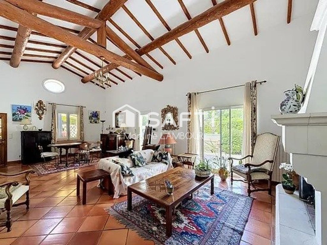 House in Paradou, Provence-Alpes-Côte d'Azur, France 2 - 17860514