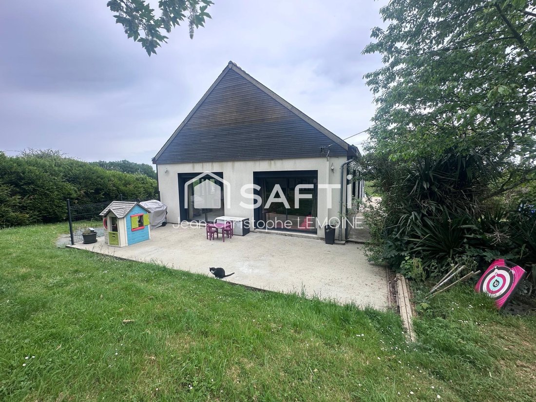 House in Longuenee-en-Anjou, Pays de la Loire, France 2 - 17860524