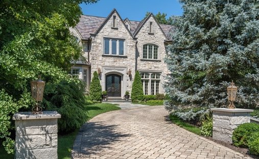 House in Winnetka, Illinois, United States 1