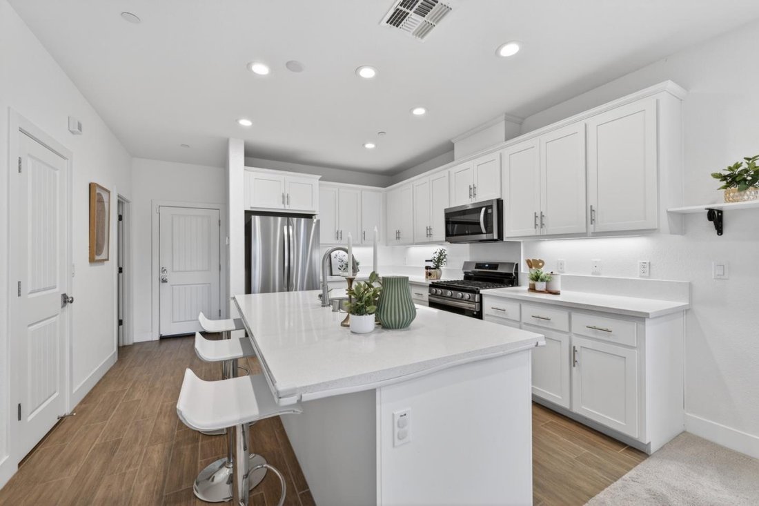 Condo in Castro Valley, California, United States 1 - 17859388