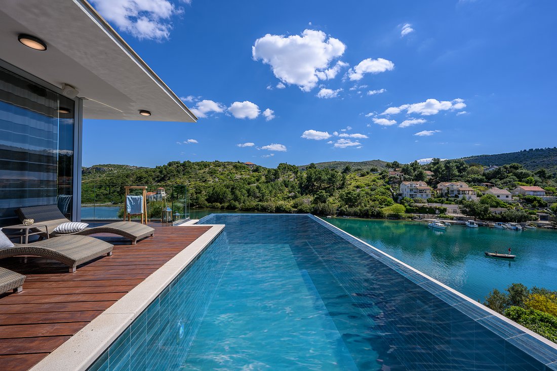 Villa in Milna, Split-Dalmatia County, Croatia 2 - 17860301