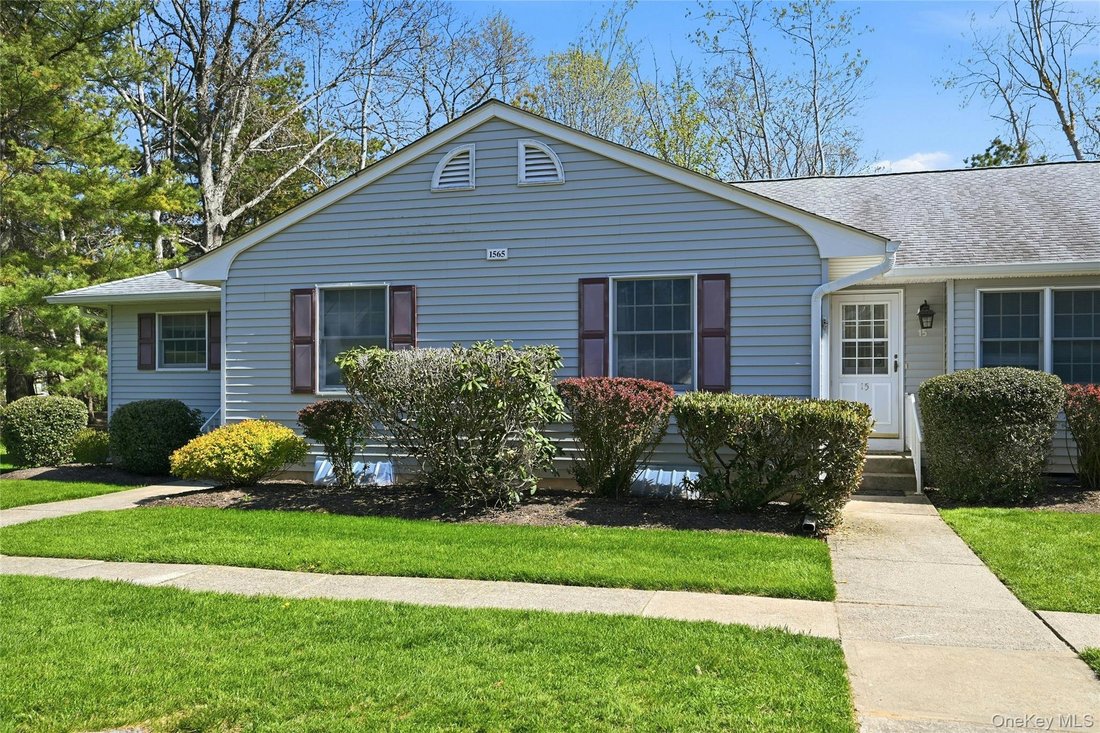 Condo in Greenport West, New York, United States 2 - 17860277