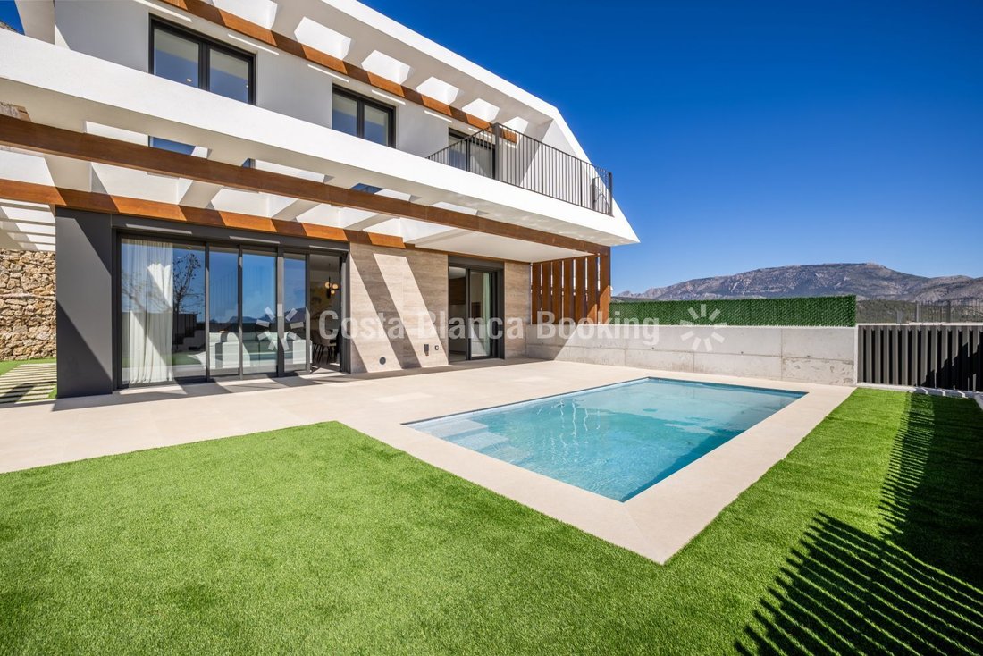 Chalet in Polop, Valencian Community, Spain 1 - 17860259