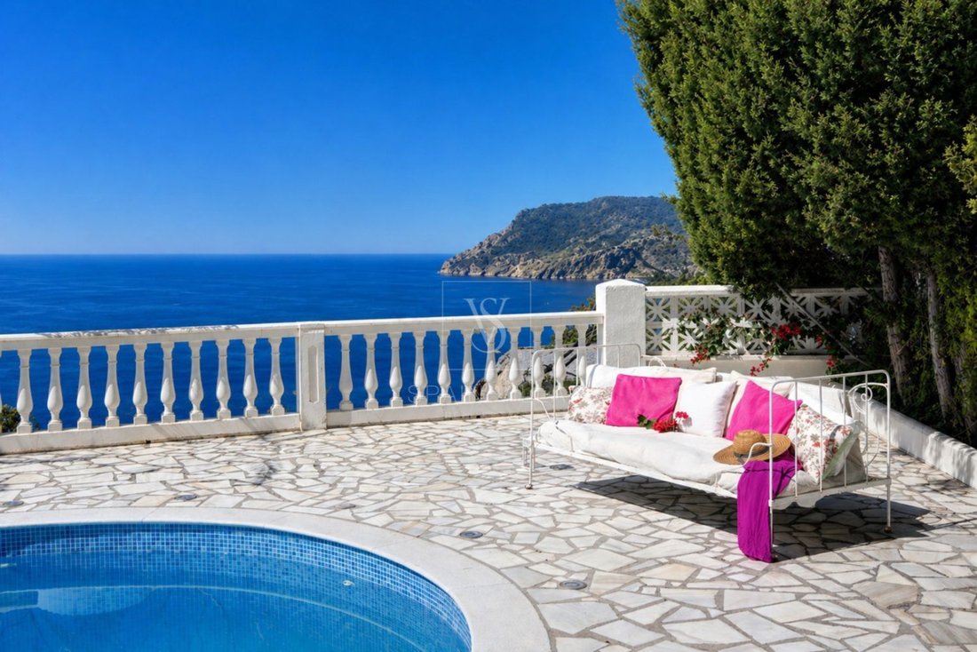 Chalet in La Herradura, Almunecar, Spain 2 - 17627019