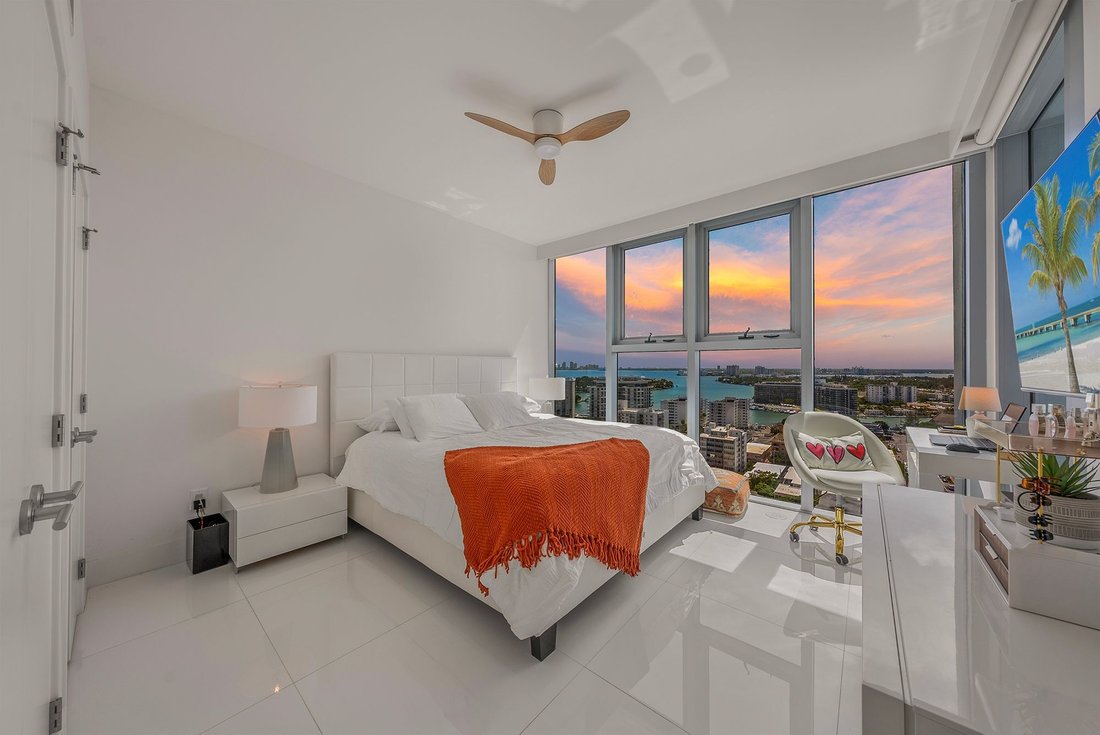 Condo in Miami Beach, Florida, United States 4 - 17860466