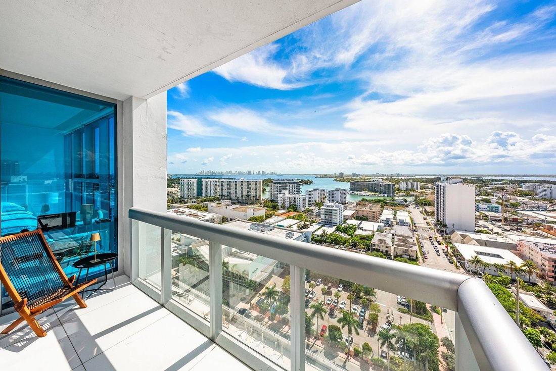 Condo in Miami Beach, Florida, United States 1 - 17860466