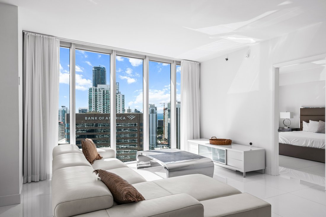 Condo in Miami, Florida, United States 3 - 17860455