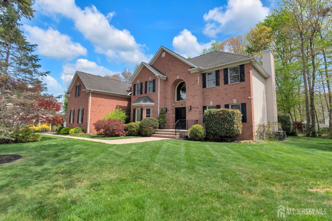 House in Old Bridge Township, New Jersey, United States 2 - 17860355