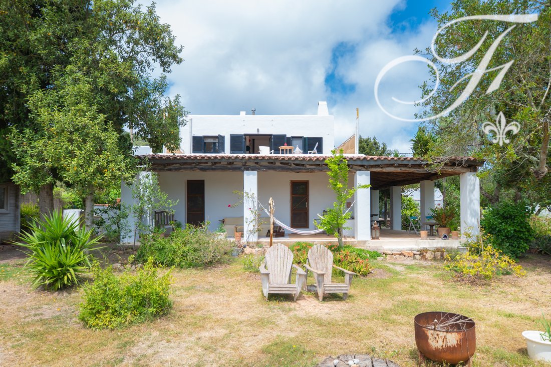 Finca in Sant Mateu d'Albarca, Sant Antoni de Portmany, Balearic Islands 2 - 17862104