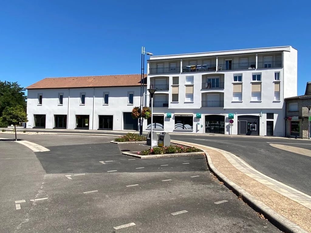Estate in Biars-sur-Cere, Occitania, France 1 - 17862293