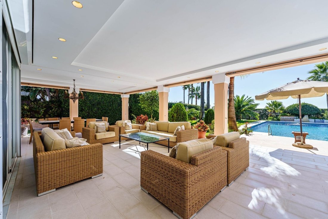Villa in Estepona, Andalusia, Spain 4 - 17862924