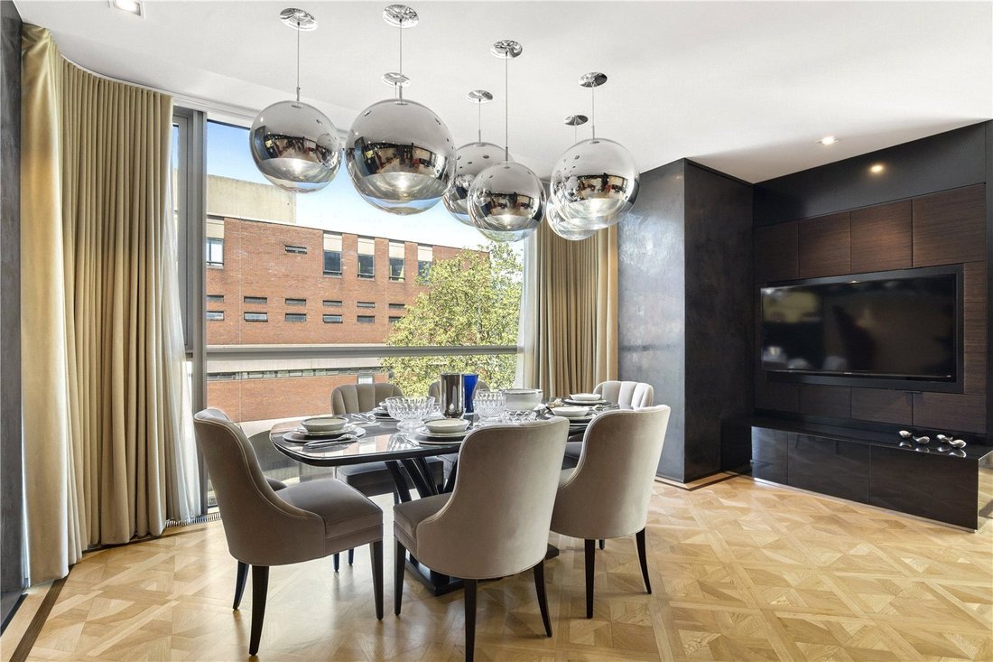 Apartment in Knightsbridge, Kensington And Chelsea, England 4 - 17864233
