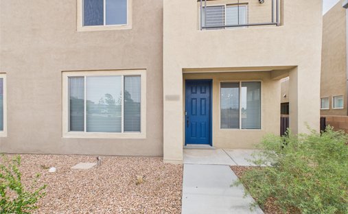Townhouse in Santa Fe, New Mexico, United States 1