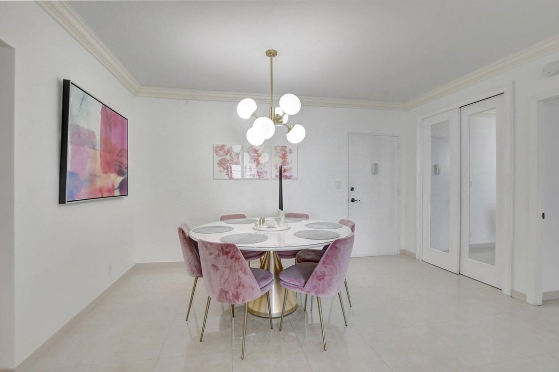 Condo in Boca Raton, Florida, United States 4 - 17863069