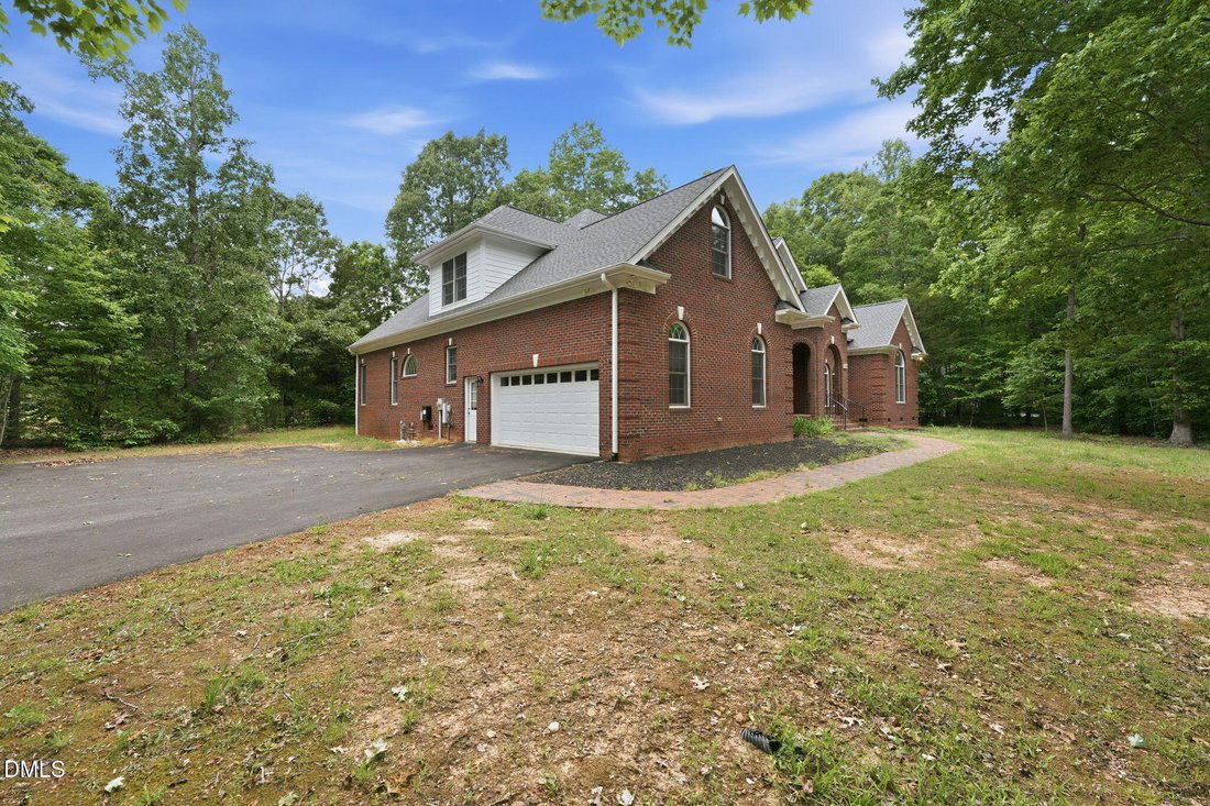 House in Efland, North Carolina, United States 3 - 17341981