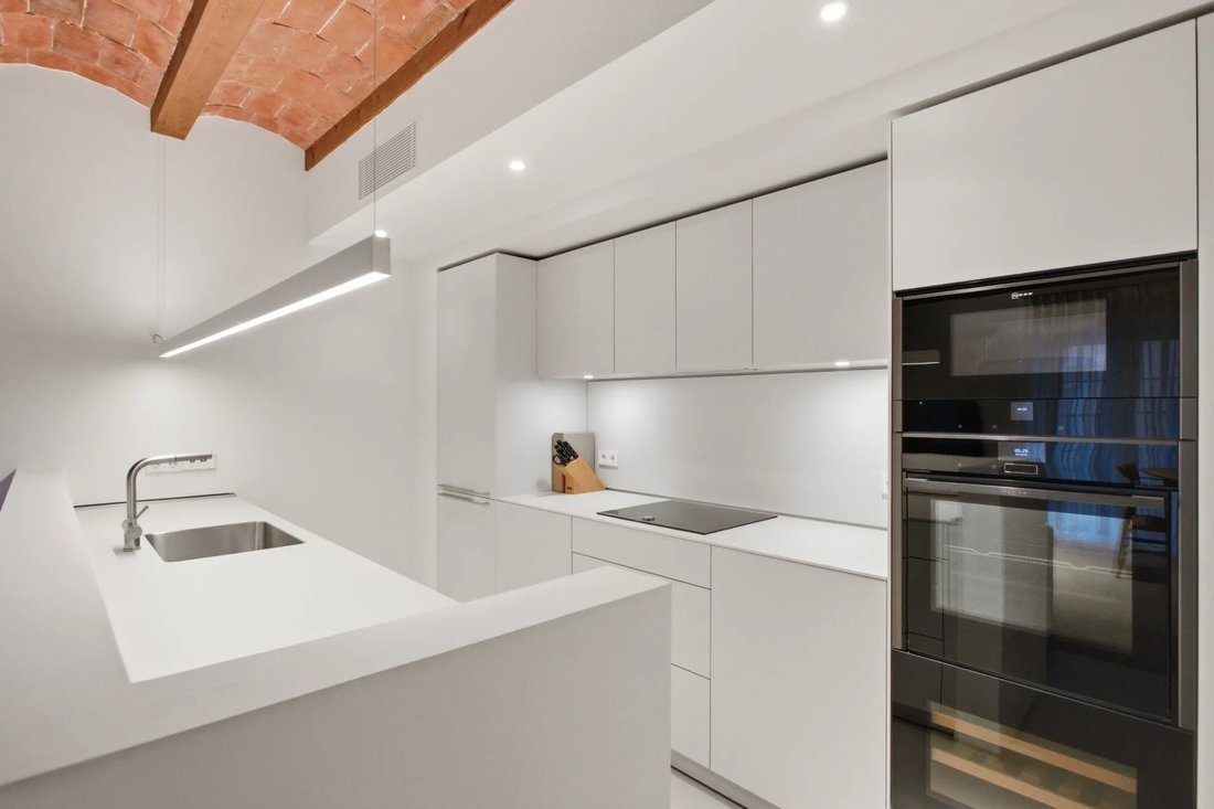 Apartment in Ciutat Vella, Barcelona, Spain 5 - 17862901
