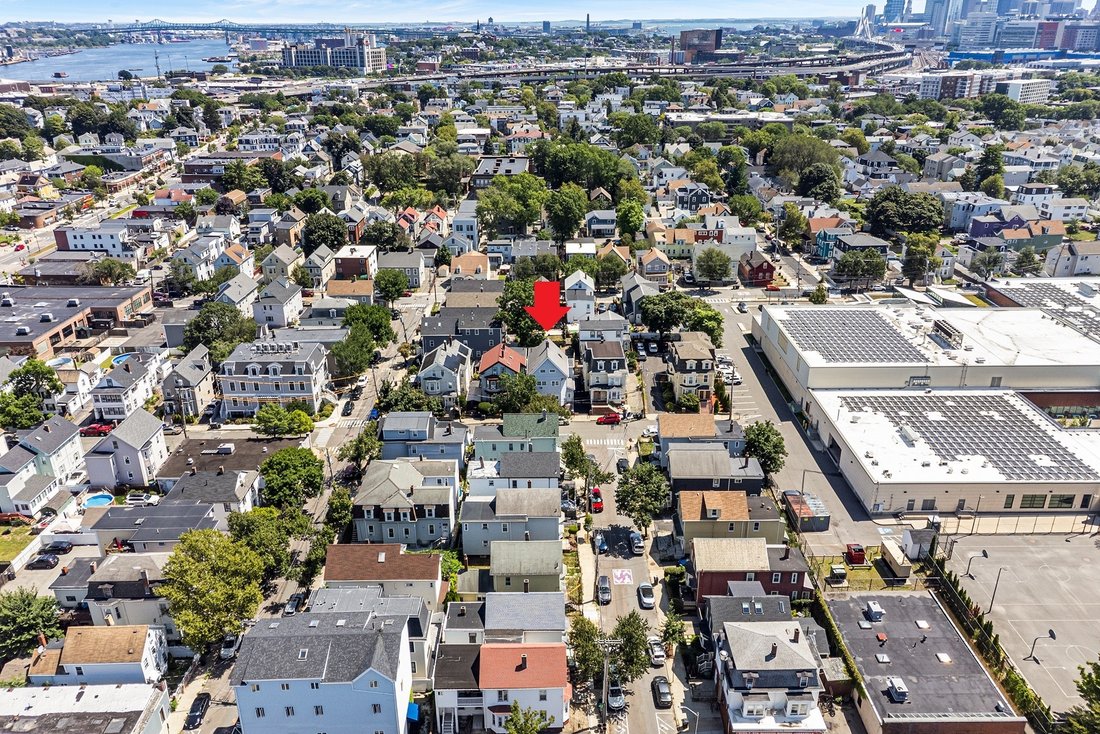 Apartment in Somerville, Massachusetts, United States 3 - 17862272