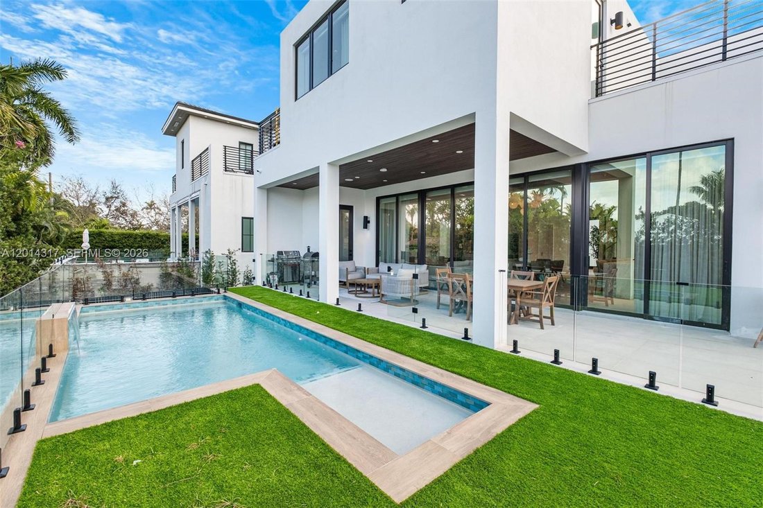 House in Bal Harbour, Florida, United States 2 - 17861127