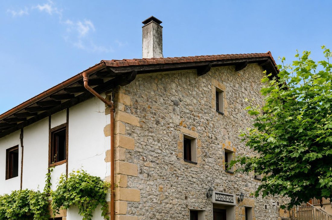 Villa in Ekialdea, Donostia-San Sebastian, Spain 1 - 17862119