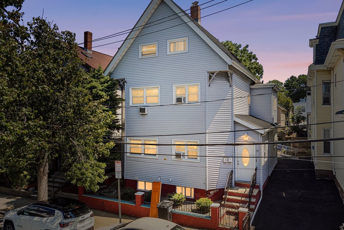 Apartment in Somerville, Massachusetts, United States 2 - 17862272