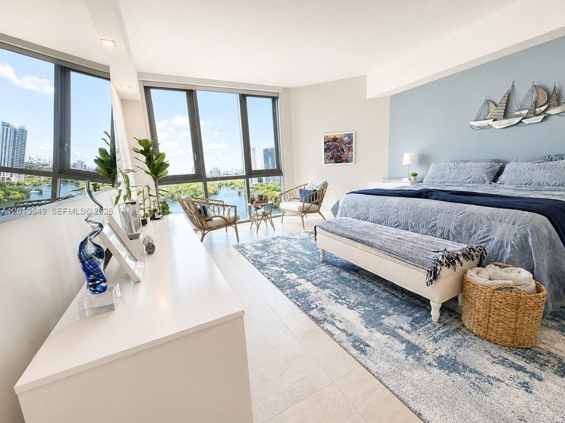 Condo in North Miami Beach, Florida, United States 3 - 17861125