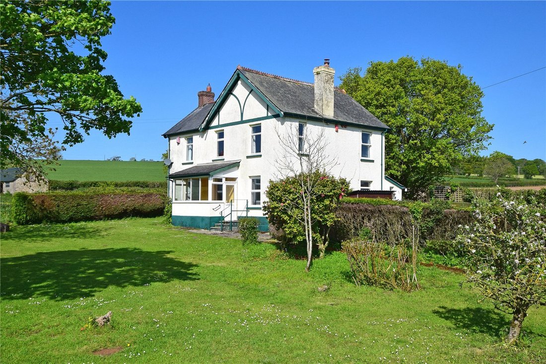 House in Trill Lane, Axminster, England 1 - 17860818