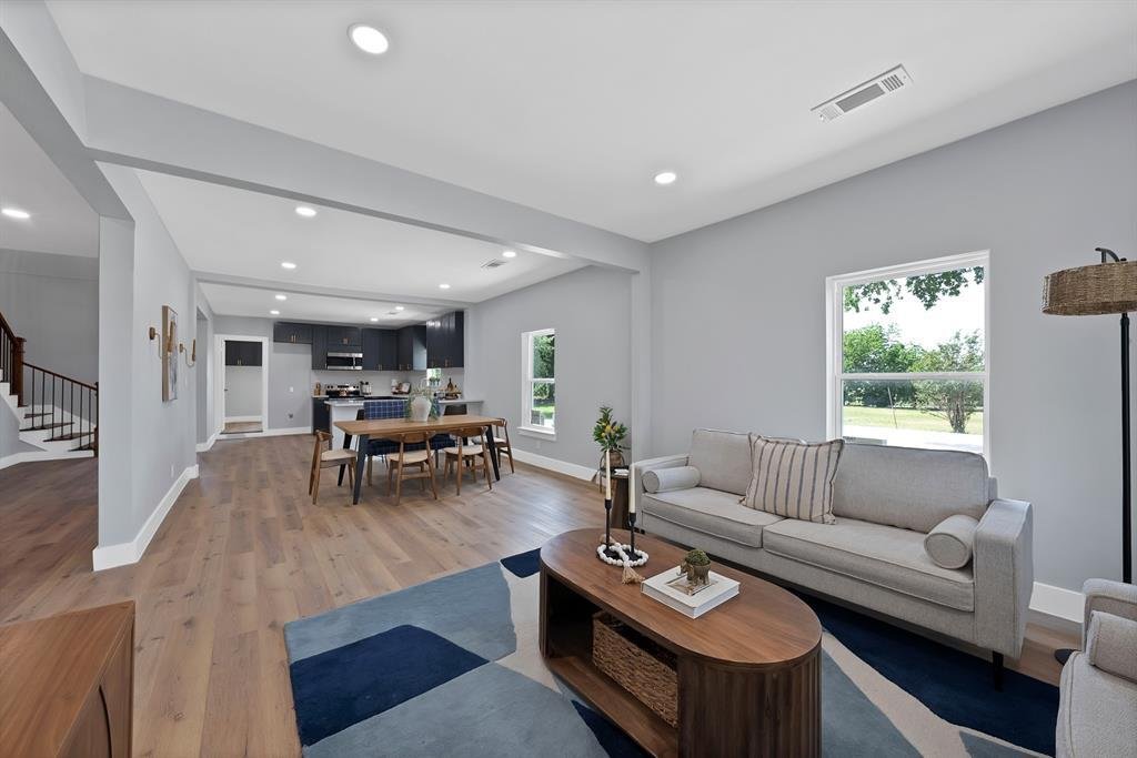 House in Cleburne, Texas, United States 5 - 17861845