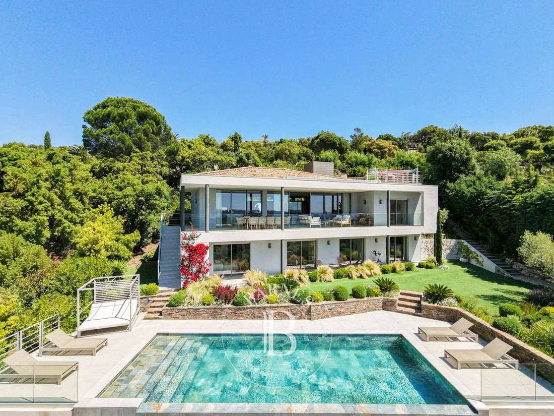 Villa in Nartelle-Noyer-Bellevue-bd des Sardinaux, Sainte-Maxime, France 5 - 15594062
