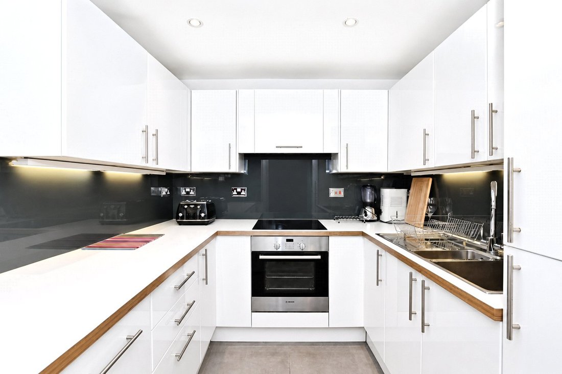 Apartment in Belgravia, Westminster, England 4 - 17864220