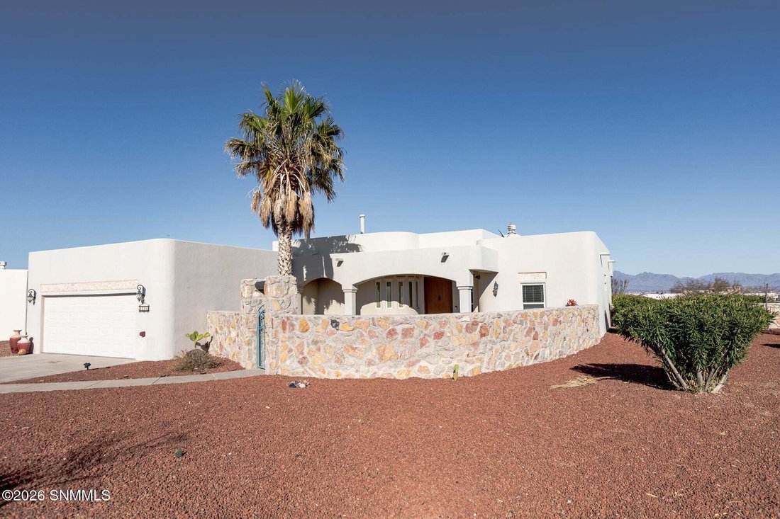 House in Las Cruces, New Mexico, United States 1 - 17862851