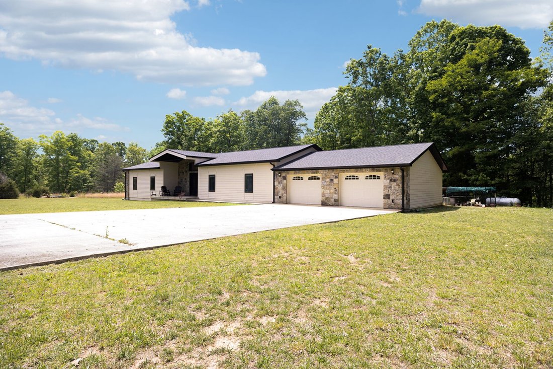 House in South Pittsburg, Tennessee, United States 4 - 17861638