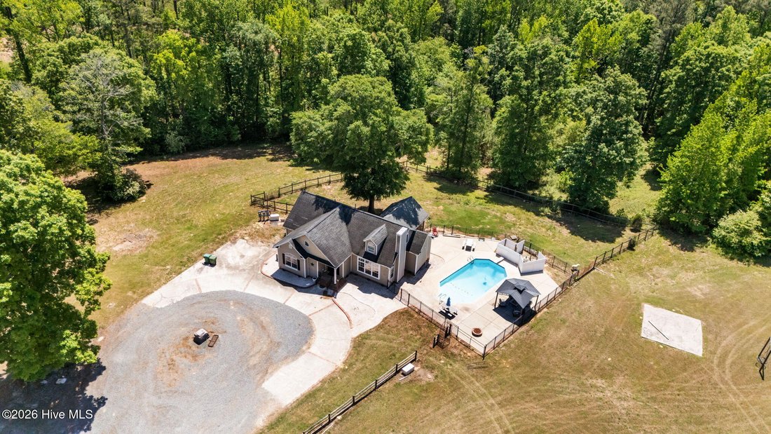 House in Cameron, North Carolina, United States 1 - 17860968