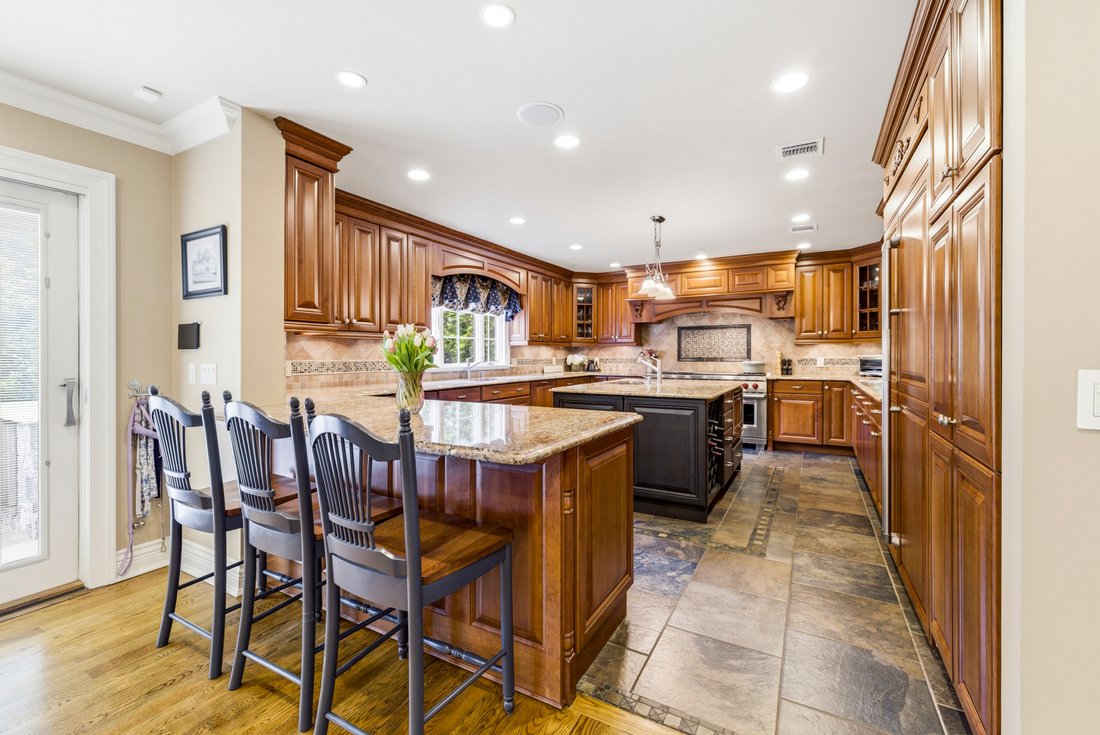 House in Rockville Centre, New York, United States 4 - 17863265
