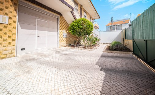 Maison à Camarate, Unhos e Apelacao, Lisbonne, Portugal 1