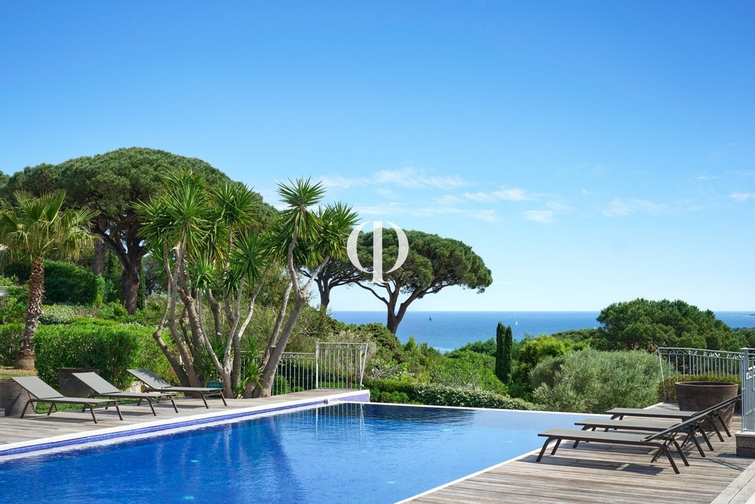 Villa in Nartelle-Noyer-Bellevue-bd des Sardinaux, Sainte-Maxime, France 4 - 17865592
